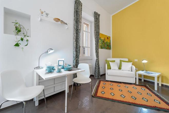Hometolove Marina Appartement Cagliari